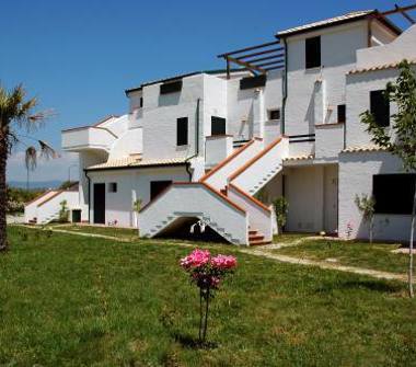 Villa in vendita a Sant'Andrea Apostolo dello Ionio (Catanzaro)