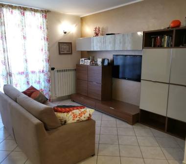 Trilocale in vendita a Landriano, Frazione Pairana