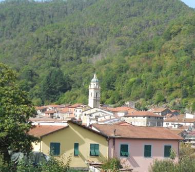 Casa indipendente in vendita a Pignone (La Spezia), Via Campanile 55