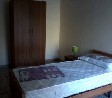 Affitto Stanza Singola a Catania, Zona Cibali, Via Bergamo 5