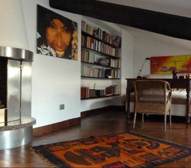 Trilocale in vendita a Milano, Zona Certosa