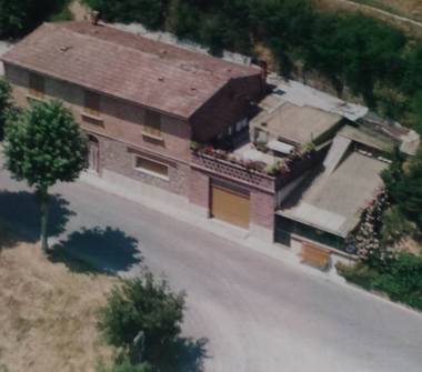 Casa indipendente in vendita a Trequanda, Frazione Petroio, Via della Pianata 3