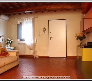 Rustico/Casale in vendita a Prato, Zona Cafaggio