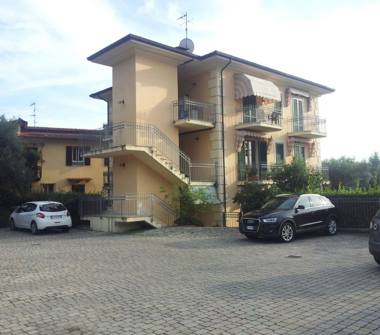 Appartamento in vendita a Montignoso, Frazione Cervaiolo