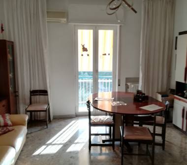 Quadrilocale in vendita a Taranto (Taranto), Via Papa Pio XII 46