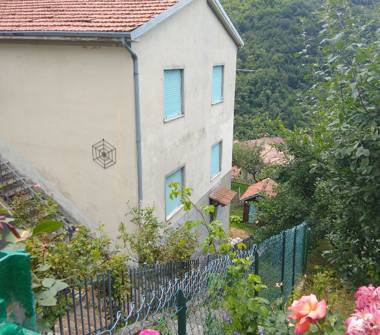 Casa indipendente in vendita a Cabella Ligure (Alessandria), Frazione Montaldo di Cosola 154