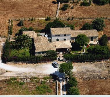 Villa in vendita a Scicli, Frazione Donnalucata