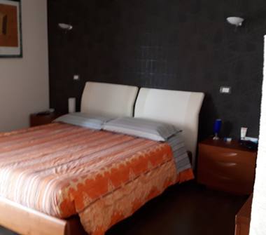 Quadrilocale in vendita a Carlentini, Frazione Santuzzi