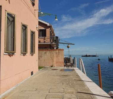 Quadrilocale in vendita a Venezia, Zona Lido Di Venezia, Fondamenta Lucia Tiepolo 4