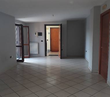 Quadrilocale in vendita a Orta di Atella (Caserta)