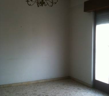Trilocale in vendita a Monreale (Palermo), Via Aldo Moro 25