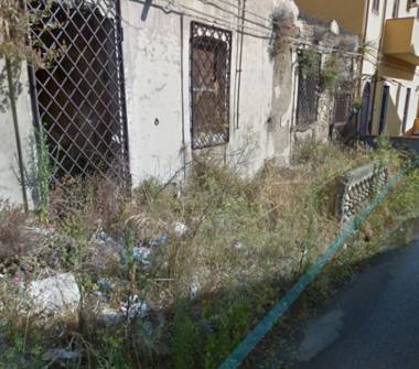 Casa indipendente in vendita a Messina, Frazione Centro città