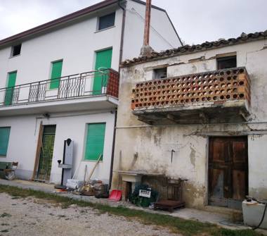 Rustico/Casale in vendita a Casoli, Frazione Colle Torre, Contrada Colle Torre 8