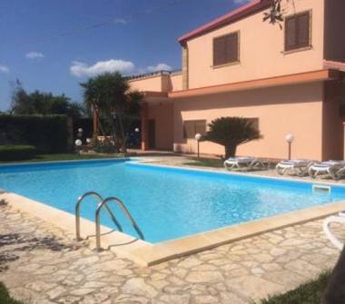 Villa in vendita a Parabita (Lecce)