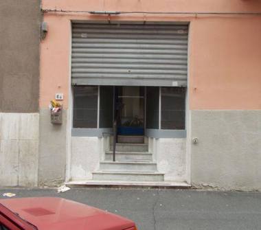 Negozio in affitto a Alessandria, Frazione Centro città