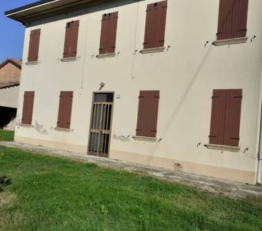 Casa indipendente in vendita a Argenta, Frazione Ospital Monacale