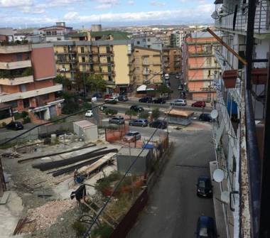 Appartamento in vendita a Crotone, Frazione Centro città, Viale Libertà 36