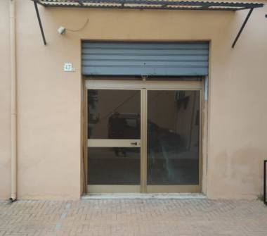 Negozio in affitto a Livorno, Zona San Marco