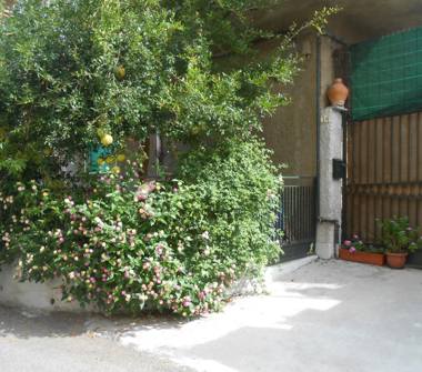 Casa indipendente in vendita a Villafranca Tirrena (Messina)