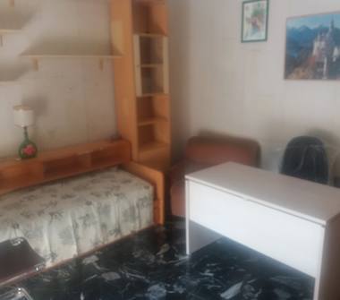 Affitto Stanza Singola a Messina (Messina), Via San Sebastiano 23