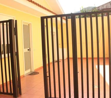 Appartamento in vendita a Villafranca Tirrena, Frazione Calvaruso