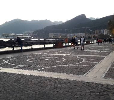 Trilocale in vendita a Avellino, Frazione Centro città