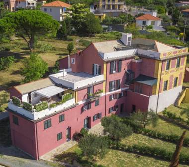 Bilocale in vendita a Albisola Superiore (Savona), Via dei Siri 37