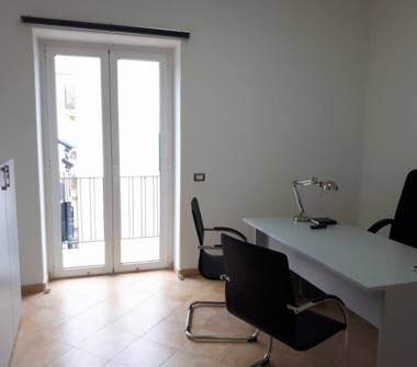 Ufficio in affitto a Ischia, Frazione Ischia Porto