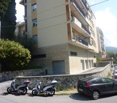 Magazzino in affitto a Genova, Zona Sturla, Via Bottini 9