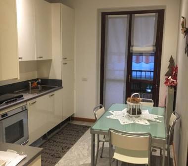 Quadrilocale in vendita a Magnago (Milano), Via Alfonso Lamarmora 8