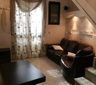 Casa indipendente in vendita a Taurianova, Frazione San Martino, Via Arciprete Celano 4