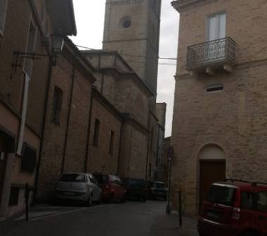 Casa indipendente in vendita a Atri (Teramo)