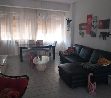 Trilocale in vendita a Piombino (Livorno), Piazza Costituzione 77