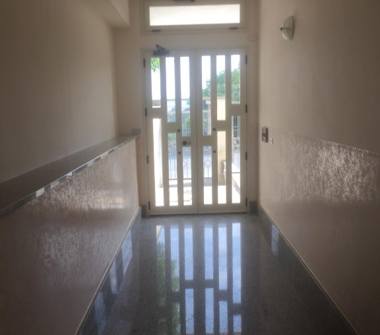 Trilocale in vendita a Vibo Valentia, Frazione Portosalvo, Via Iclea 1