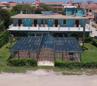 Albergo/Struttura ricettiva in vendita a Isola di Capo Rizzuto, Frazione Capo Rizzuto, Via Grande 3