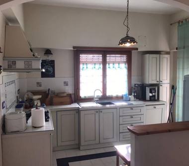 Casa indipendente in vendita a Pomezia, Frazione Torvaianica, Via Lipsia