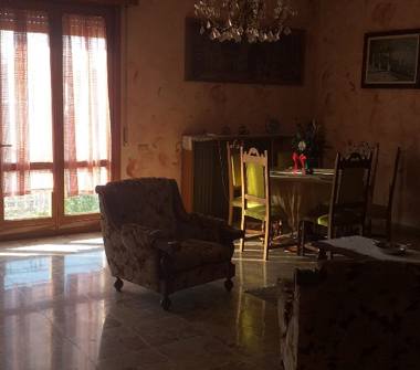 Casa indipendente in vendita a Robecchetto con Induno (Milano), Via XXV Aprile 9