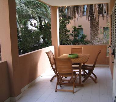 Affitto Appartamento Vacanze a La Maddalena (Sassari), Via Domenico Millelire 65