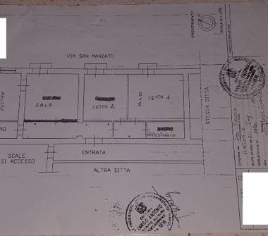 Quadrilocale in vendita a Napoli, Zona Avvocata