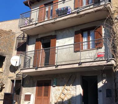 Trilocale in vendita a Collegiove (Rieti), Via Umberto I 10