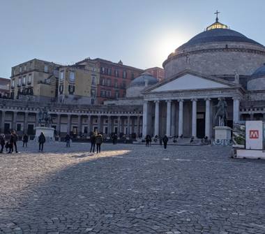 Offerta Vacanze Bed & Breakfast a Napoli, Zona Aeroporto Capodichino, Calata Capodichino 242