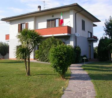 Casa indipendente in vendita a Campli, Frazione Pagannoni