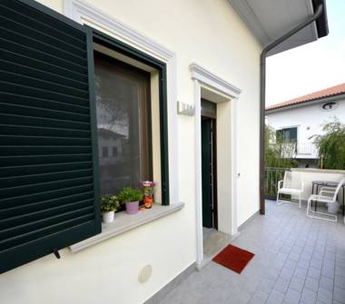 Trilocale in vendita a Rosignano Marittimo, Frazione Castiglioncello, Via Arno 7