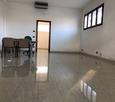 Negozio in vendita a Venezia, Zona Lido Di Venezia, Via Fiume 13