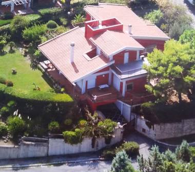 Villa in vendita a Crotone (Crotone)