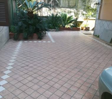 Trilocale in vendita a Pozzuoli (Napoli), Via Solfatara 63