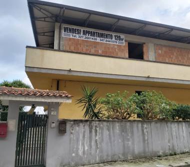 Porzione di casa in vendita a Taurianova (Reggio Calabria), Via Salvator Rosa 19