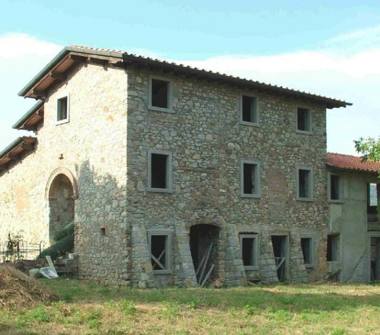 Porzione di casa in vendita a Bibbiena (Arezzo), Via Coccaia 11