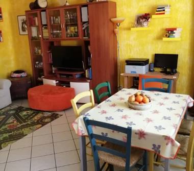 Trilocale in vendita a Viareggio, Frazione Torre Del Lago Puccini, Via Guido Rossa 86