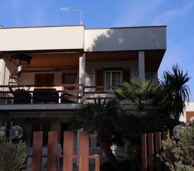 Affitto Appartamento Vacanze a Montalto di Castro (Viterbo), Via Tre Cancelli 207